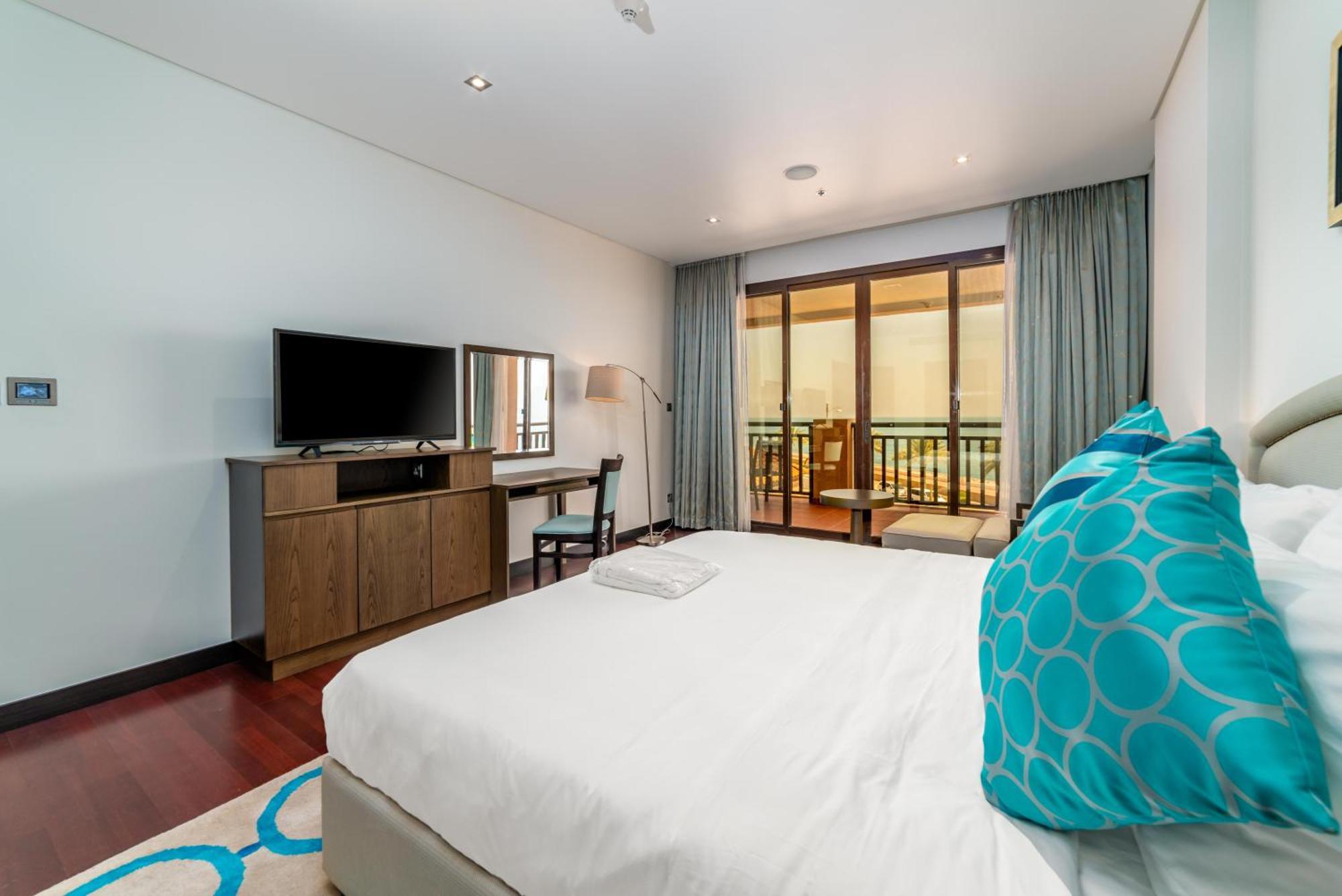Luxe Getaways Royal Amwaj Palm Jumeirah Resort Apartment Holiday Home ดูไบ ห้อง รูปภาพ