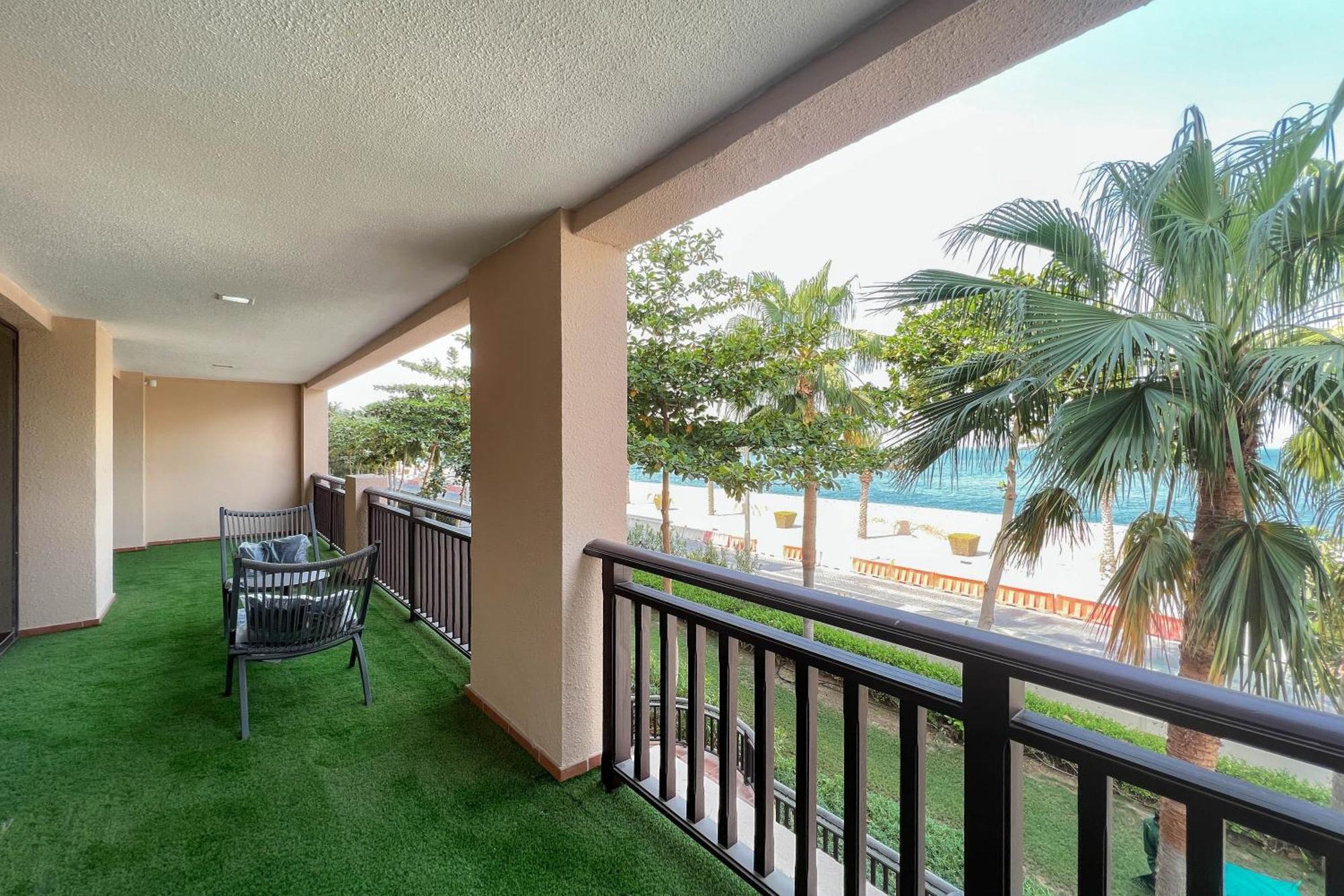 Luxe Getaways Royal Amwaj Palm Jumeirah Resort Apartment Holiday Home ดูไบ ภายนอก รูปภาพ