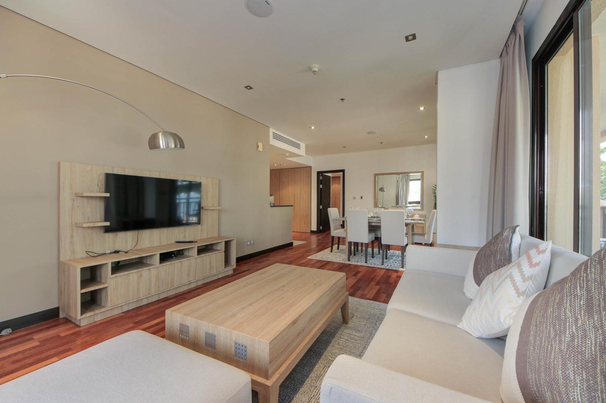 Luxe Getaways Royal Amwaj Palm Jumeirah Resort Apartment Holiday Home ดูไบ ภายนอก รูปภาพ