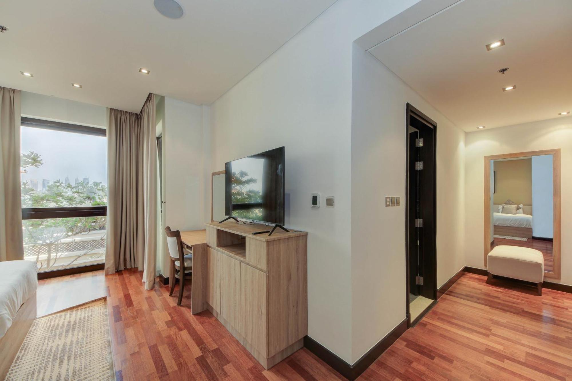 Luxe Getaways Royal Amwaj Palm Jumeirah Resort Apartment Holiday Home ดูไบ ภายนอก รูปภาพ