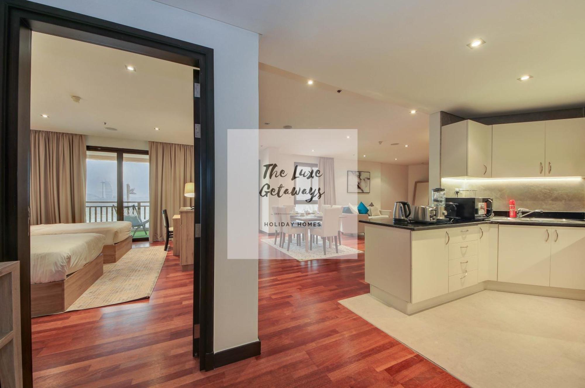 Luxe Getaways Royal Amwaj Palm Jumeirah Resort Apartment Holiday Home ดูไบ ภายนอก รูปภาพ