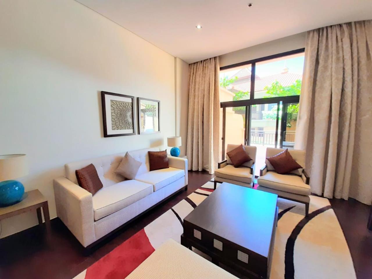 Luxe Getaways Royal Amwaj Palm Jumeirah Resort Apartment Holiday Home ดูไบ ภายนอก รูปภาพ