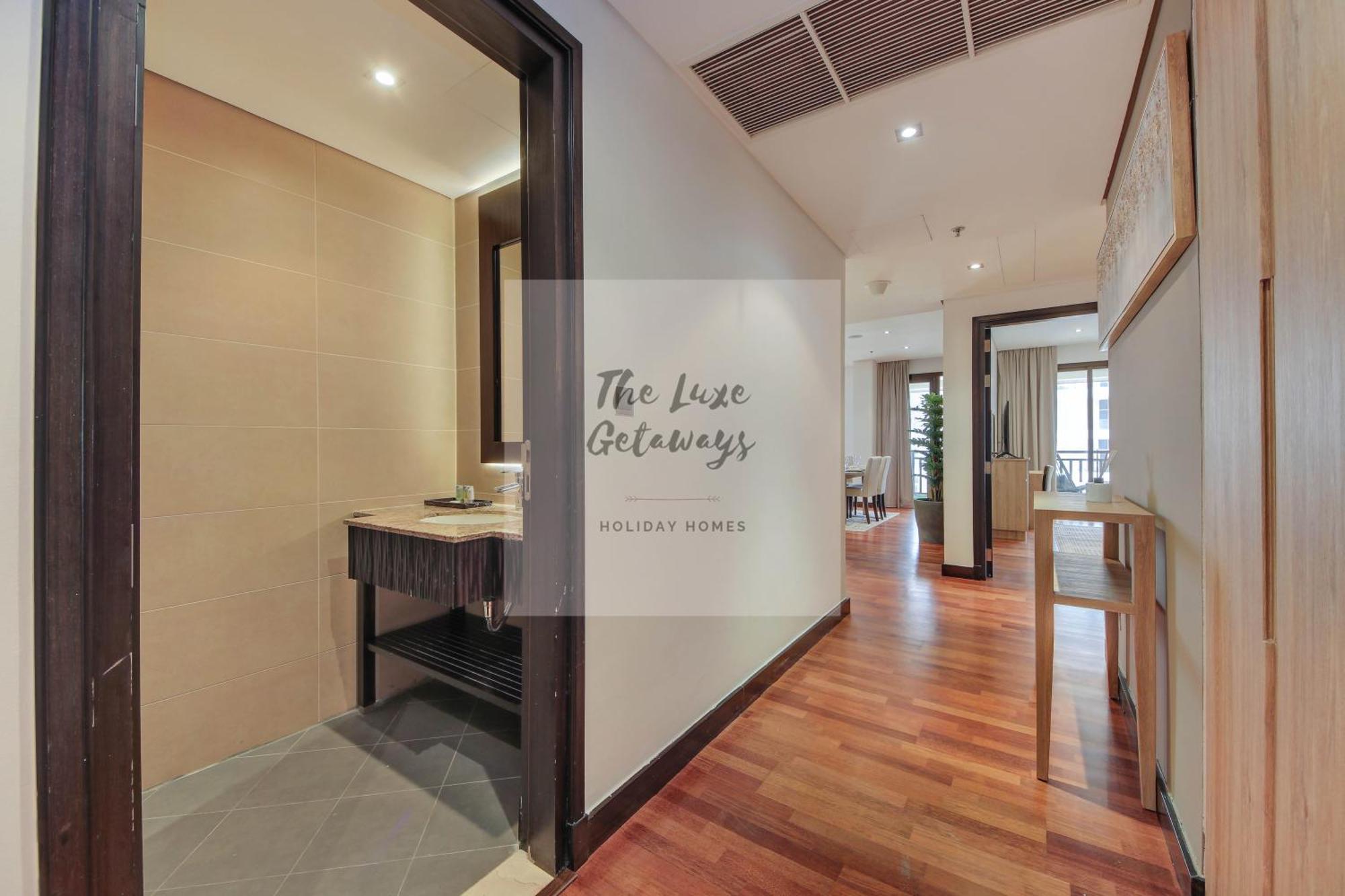 Luxe Getaways Royal Amwaj Palm Jumeirah Resort Apartment Holiday Home ดูไบ ภายนอก รูปภาพ