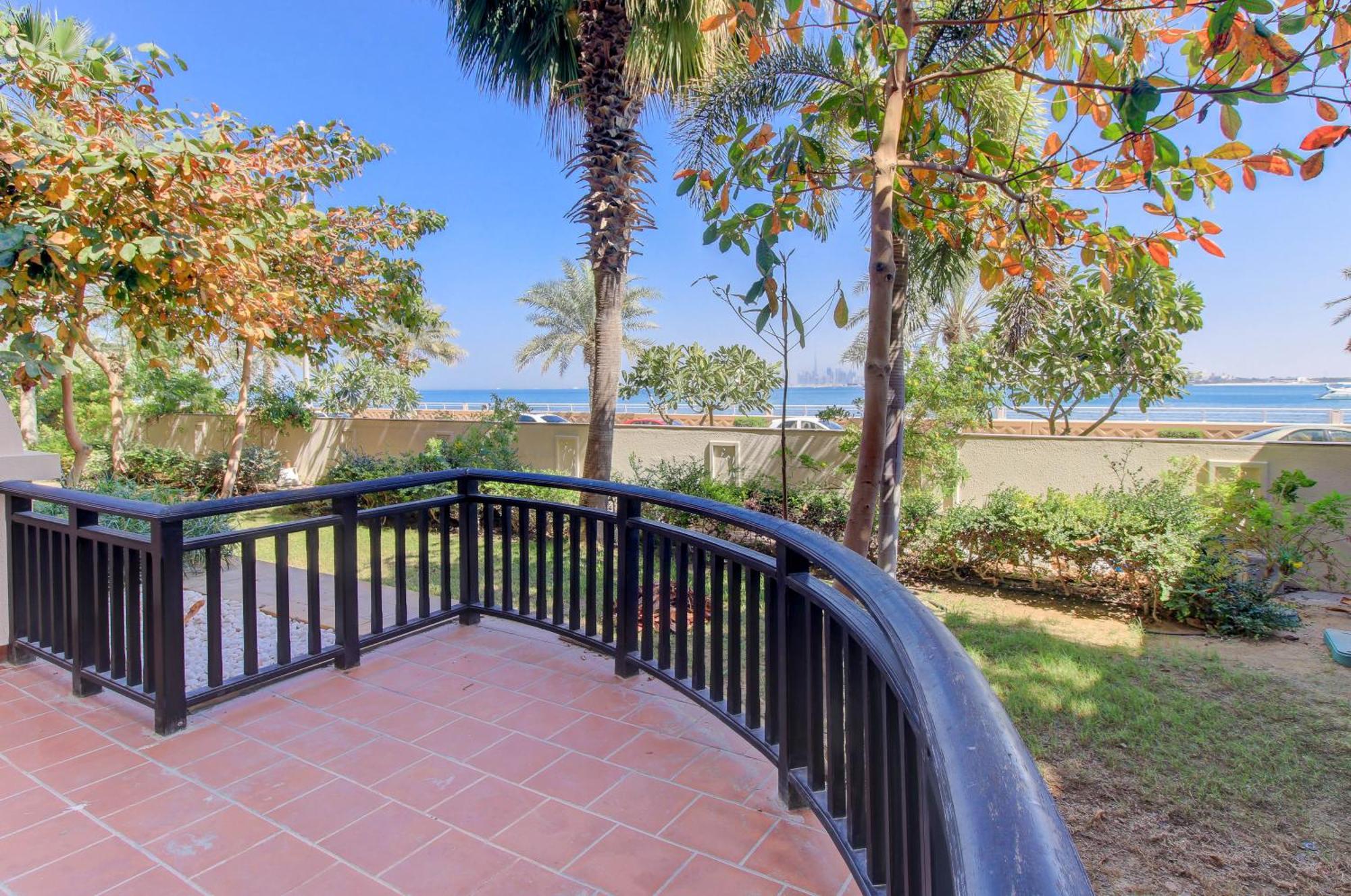 Luxe Getaways Royal Amwaj Palm Jumeirah Resort Apartment Holiday Home ดูไบ ภายนอก รูปภาพ